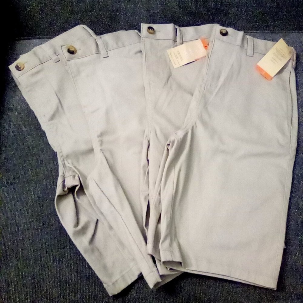 Set of 4 French Toast Uniform Shorts, Boys size 14 khaki